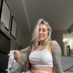 username, area photo