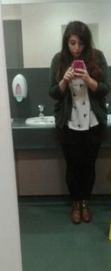 Female,  21 Glasgow, Strathclyde