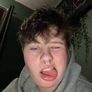 username, area photo