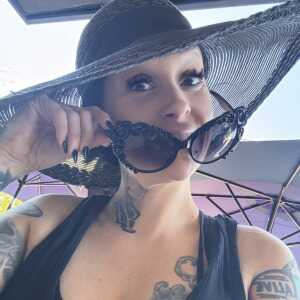 username, area photo