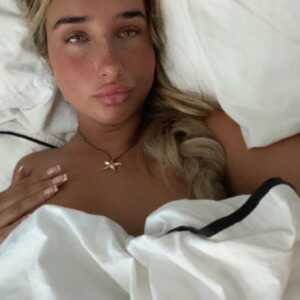 username, area photo