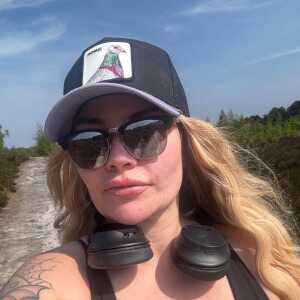 username, area photo