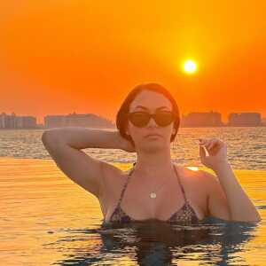 username, area photo