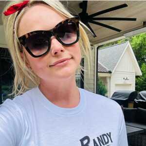 username, area photo